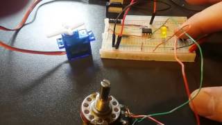 pic 12F675 Controlling a servo motor [upl. by Trant637]