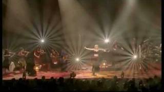 Patricia Kaas  Les chansons commencent live [upl. by Irrot498]