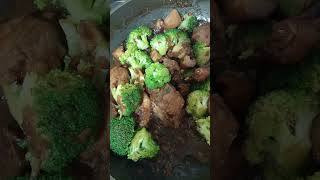 Wow adobong manok with broccoli amsrshortvideo [upl. by Sutherlan]