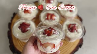 FRESAS 🍓 CON CREMA  Postre 🍨 fresasconcrema postres recetas [upl. by Yatnoj]