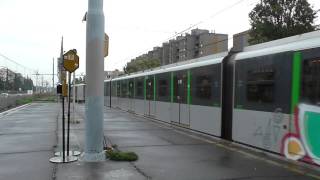 AnsaldoBreda Meneghino  Départ de la station Cimiano sur la ligne 2 du métro de Milan [upl. by Kawai684]