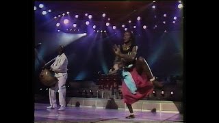 Mory Kanté  Yé ké yé ké TV live from the 80s remastered VHS [upl. by Ytsirhc987]