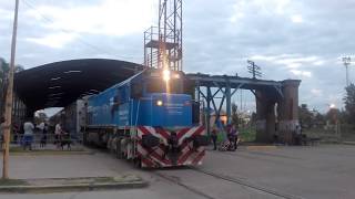 LA BANDA TREN GT22 A923 DE TRENES ARGENTINOS CON EL TUCUMANO [upl. by Osgood278]