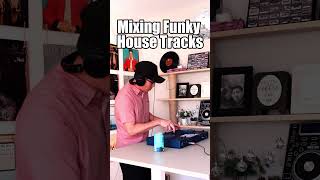 Groovy Funky House Music Mix 1 dj housemusic funkydiscohouse funkyhouse jazzyhouse [upl. by Introk753]