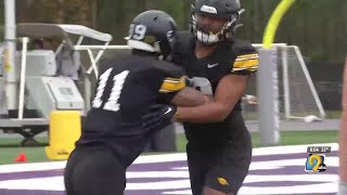 Iowa adjusts for highlytouted Tennessee freshman Nico Iamaleava in Citrus Bowl [upl. by Laeria]