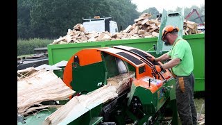 POSCH S375 Firewood Processor  JAS P WILSON with machine info on subtitles [upl. by Scevo633]