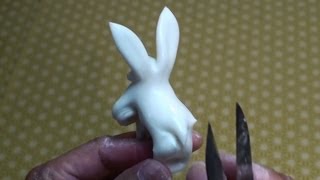 飴細工 うさぎ （あめ細工ぴん）A candy work of Japan a white cute rabbit [upl. by Aiyot]