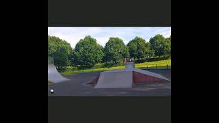 kyosho sandmaster 20 3s et reely stagger skatepark jumps short [upl. by Resiak]