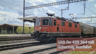 SBB Re 420 264 mit Güterzug Ausfahrt in Oensingen [upl. by Cochran]