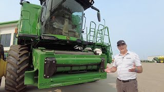 John Deere X9 Combine Walkaround [upl. by Leupold869]