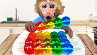 Monkey Baby Bon Bon eats rainbow jelly with puppies and bathes with ducklings in the bathroom [upl. by Schaab]