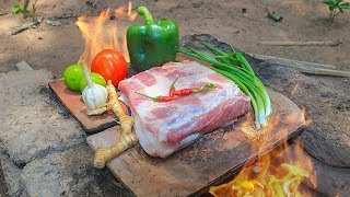 Survival Time Cooking Pork Using Old Roof Tiles For Lunch [upl. by Notsrik931]