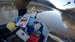 Pescando Stripper empresa lake Norma ￼￼ [upl. by Ikim]