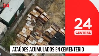 Ataúdes usados se acumulan en patio del Cementerio General  24 Horas TVN Chile [upl. by Meehsar]