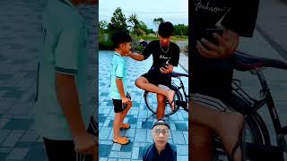 DIKASIH IPHONE trending comedyterbaru funny shorts viralshorts [upl. by Yolanthe]