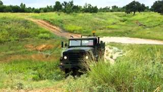 M923 m923a2 5 ton 6x6 Texas army truck2 [upl. by Accemahs633]