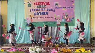 JUARA 3 TINGKAT KECAMATANTARI DAYAK KALIMANTAN RA IBNU HAMBAL [upl. by Ilonka733]