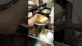 Famous Chole Bhature of Chandni Chowk at Giani di Hatti  Chole Bhautre delhi cholebhaturae food [upl. by Aramak]