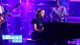 Norah Jones Pays Tribute to Chris Cornell Covers Black Hole Sun  Billboard News [upl. by Acisse]