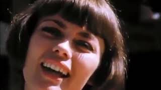 Mireille Mathieu  Pardonne Moi Ce Caprice DEnfant Roquefort la Bédoule 1970 [upl. by Amery824]