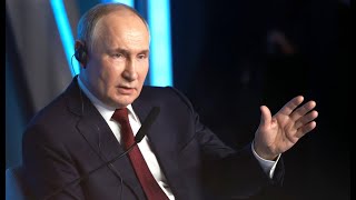 Путин США выпустили джинна из бутылки  Речь на Всемирном фестивале молодежи [upl. by Anitel229]