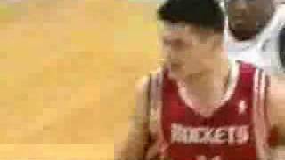 Yao Ming dunks on Kevin Garnett  posterized boston celtics [upl. by Napoleon]