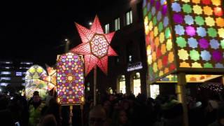 Lichterzug 2016 Christkind Barbara lässt die Kinderaugen funkeln [upl. by Arised]