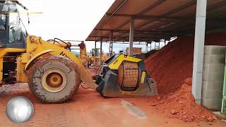 How to screen red soil from mines with the MBLS220 screening bucket [upl. by Yerfdog485]