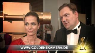 Claudia Michelsen und Charly Hübner im Interview  GOLDENE KAMERA 2013 [upl. by Anehc]