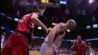 Mikki Moore hammers it down off a great Jason Kidd look [upl. by Salbu899]