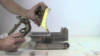 HOW YOU BUILD AN 114th SCALE BULLDOZER  BRAND NEW KIT PART 1 [upl. by Vitalis]