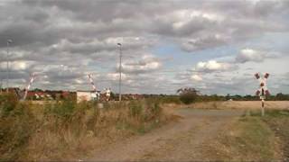 Bahnübergang quotAlte Blankenburger Heerstraßequot in Halberstadt [upl. by Ahsinut]