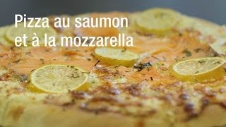 Recette de la pizza au saumon et à la mozzarella [upl. by Matthei]