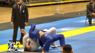 NICOLAS MENEGALLI surpreende e FINALIZA o seu ADVERSÁRIO CYBORG pelo MUNDIAL da IBJJF 2021 [upl. by Indihar]