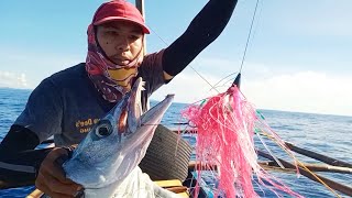 Sako ng Sibuyas Isa sa mga Epektibong Pamain sa Trolling  Traditional Handline Fishing [upl. by Cerellia]