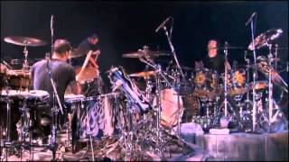 Godsmack  Drum Battle HD  Sully Erna vs Shannon Larkin  Batalla De Los Tambores HDflv [upl. by Nnylrefinnej]