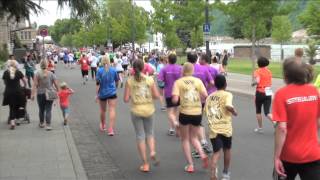 15000 Starter beim Firmenlauf in Koblenz [upl. by Winters427]