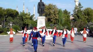 Baile en Edirne Turquía [upl. by Nolly]