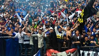 Aksi gokil bobotoh Persib di final ISL 2014 HD lucu pzn euy [upl. by Innos]