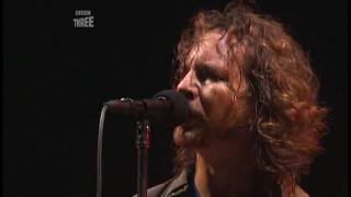 Pearl Jam  I Am Mine Reading Festival UK 2006 HD [upl. by Wiseman372]