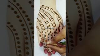 Very Easy Gol Tikki Mehndi design Trick 🥰 mehndi mehndidesign ytshorts shorts mehandi [upl. by Obeng258]