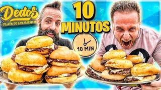 NO CREERÁS QUE ALGUIEN PUEDA COMER TANTAS BURGERS EN 10 MINUTOS [upl. by Mosby]