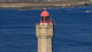 Le phare de la Jument au large dOuessant [upl. by Euqinna]