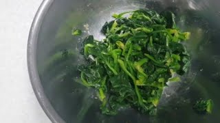 시금치무침  간단하지만 누구나 맛있게 할수있는 레시피 시금치나물 반찬만들기 spinach salad korean side dish 요리 레시피 cooking recipe [upl. by Manlove80]