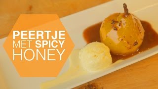 Gepocheerde peertjes met spicy honing recept  The Honey Project [upl. by Ilatfen]