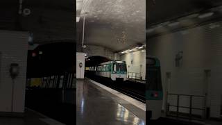 Départ d’un mf77 sans voyageurs suite à bagages oublié idfm ratp mf77 ligne8 metro paris [upl. by Sclar]