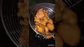 Garam pakodashortviralvideo [upl. by Egduj214]