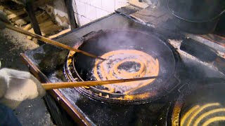 Churrería La Mañueta nos enseña como se elaboran sus espectaculares churros  San Fermín 2024 [upl. by Mano89]