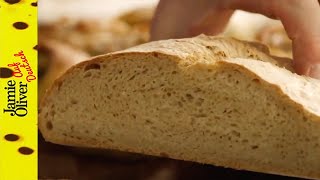 Selbstgemachtes Brot  Jamie Oliver auf Deutsch [upl. by Sperling]