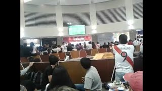 Peru vs Nueva Zelanda  Reacciones Trujillo  Peru a Rusia 2018 [upl. by Elmina]